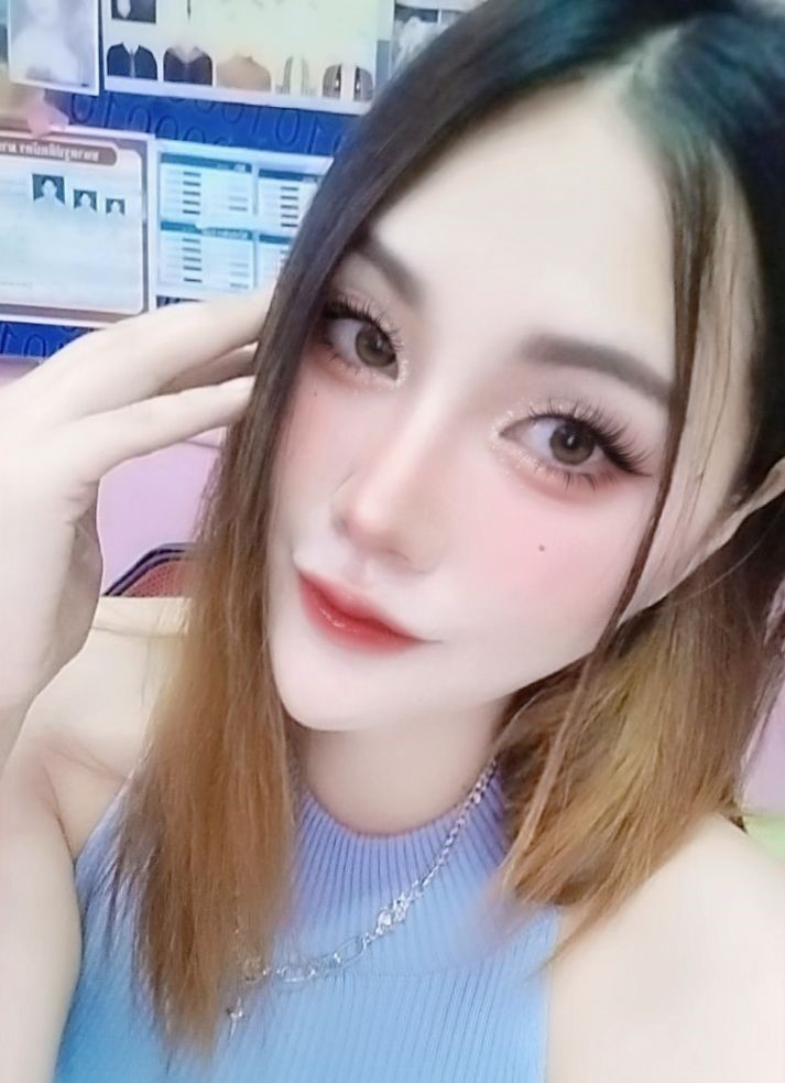 พลอย นางมารน้อย